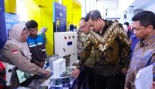 Kementerian Usaha Mikro, Kecil, dan Menengah (UMKM) memperkuat peran lembaga inkubator untuk mencetak wirausaha berkualitas dan berdaya saing. Langkah ini dilakukan melalui pendampingan berkelanjutan, penguatan inovasi, akses pembiayaan, serta perluasan pasar bagi pelaku UMKM.