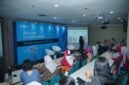 Kementerian Ekonomi Kreatif/Badan Ekonomi Kreatif (Kementerian Ekraf) membekali 33 pelaku usaha fesyen di Tangerang Selatan, Banten, dengan strategi pengembangan bisnis dan penerapan fesyen berkelanjutan. Pelatihan ini ditujukan untuk meningkatkan daya saing produk lokal sekaligus memperkuat ekosistem industri kreatif di daerah.