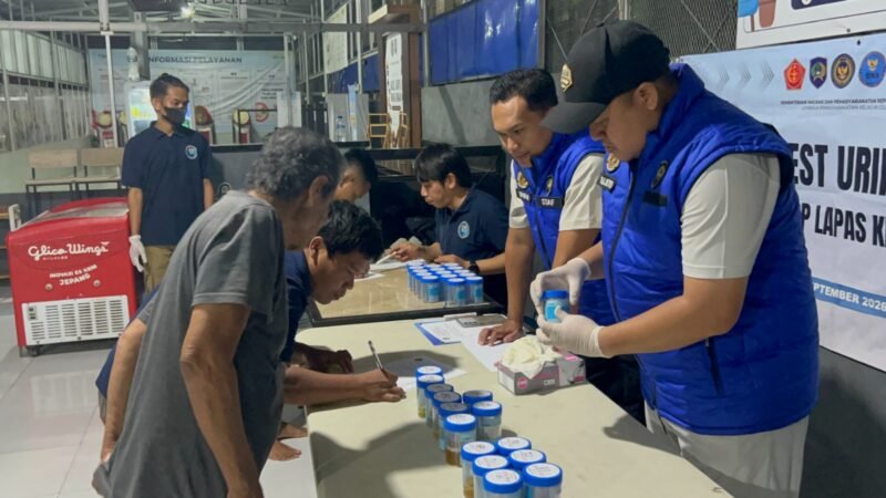 Menindaklanjuti isu dugaan peredaran narkoba di Lembaga Pemasyarakatan (Lapas) Kelas IIA Cilegon, Kantor Wilayah Direktorat Jenderal Pemasyarakatan (Ditjenpas) Banten bergerak cepat dengan menggelar inspeksi mendadak (sidak) gabungan, Senin (19/10/2026) malam.