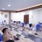 Foto: Wakil Wali Kota Administrasi Jakarta Timur, Kusmanto, memimpin sosialisasi aksi perubahan optimalisasi pelayanan hukum melalui inovasi Si Sakti Jaktim (Sarana Konsultasi dan Informasi Hukum Jakarta Timur) di Ruang Rapat Pangeran Jayakarta, Kantor Wali Kota Jakarta Timur, Rabu (21/10/2026). 