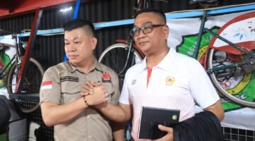 Foto: Muhammad Abdul Hafidz, Petinju Muda Bekasi, WBA Asia 2026, Ghosun Iron Camp, GIC, Tinju Profesional, Atlet Tinju Indonesia, Olahraga Bekasi, Pembinaan Atlet, Petinju Profesional, Mental Juara, Prestasi Olahraga, Tinju Indonesia, Susanto SH, 30 Oktober 2026