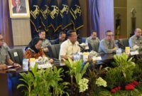 Kementerian Hukum menyiapkan kebijakan tarif nol rupiah atau Rp0 untuk layanan rekomendasi penutupan situs yang diduga melanggar kekayaan intelektual (KI). Kebijakan ini diharapkan mempermudah pencipta, pemegang hak, dan pelaku usaha melaporkan pelanggaran di ruang digital tanpa dibebani biaya permohonan.