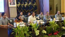 Kementerian Hukum menyiapkan kebijakan tarif nol rupiah atau Rp0 untuk layanan rekomendasi penutupan situs yang diduga melanggar kekayaan intelektual (KI). Kebijakan ini diharapkan mempermudah pencipta, pemegang hak, dan pelaku usaha melaporkan pelanggaran di ruang digital tanpa dibebani biaya permohonan.
