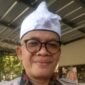 Foto: Kuncen Tampomas, Uyut Anom, menyampaikan sikap penolakan terhadap rencana pengembangan Wilayah Panas Bumi (WPSPE) seluas 22.514 hektare yang mencakup kawasan Gunung Tampomas, Kabupaten Sumedang. 