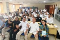 Foto: Peserta Orientasi Kewartawanan dan Keorganisasian (OKK) PWI Jaya Angkatan ke-25 Tahun 2026 berfoto bersama usai mengikuti kegiatan di Sekretariat PWI Jaya, Jakarta, Senin (26/10/2026). 