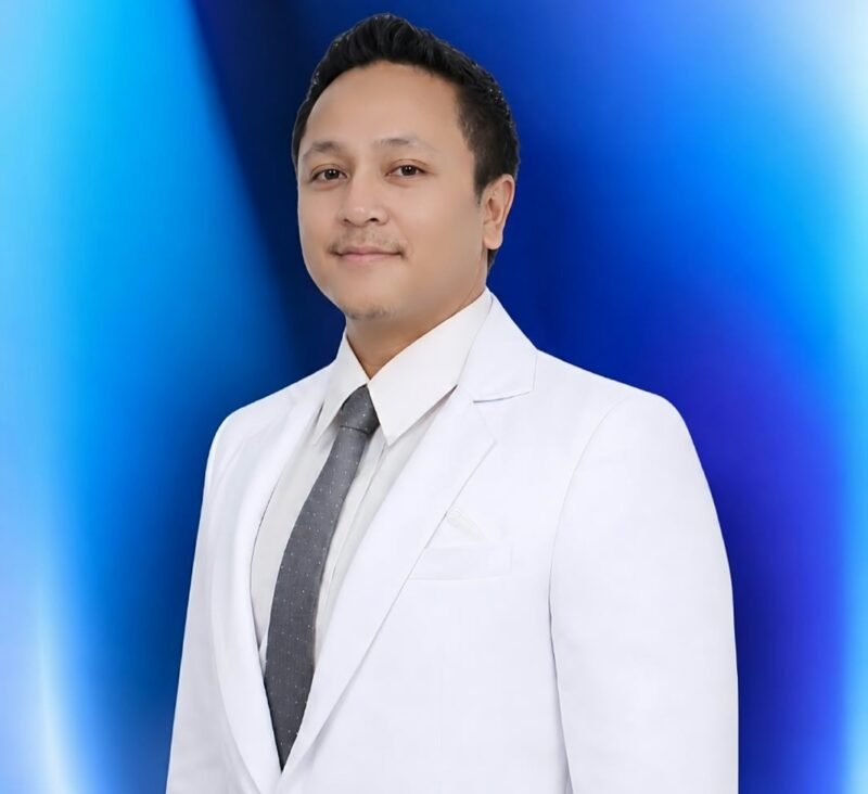 Foto: dr. James Davidta Ginting, S.Ked., S.H., M.H., Dosen Ilmu Hukum S1 Universitas Pamulang, yang mengulas pentingnya informed consent atau persetujuan tindakan medis sebagai bentuk perlindungan hukum bagi pasien sekaligus tenaga medis. 