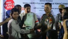 Foto: Menteri PKP Maruarar Sirait dan Kapolda Metro Jaya Komjen Pol. Prof. Dr. Dadang Hartanto. (Istimewa)